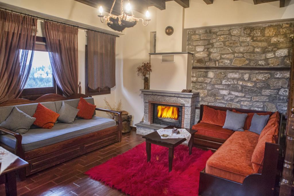 T'Asprolithia Villa Kalyvia Fylaktis Luaran gambar