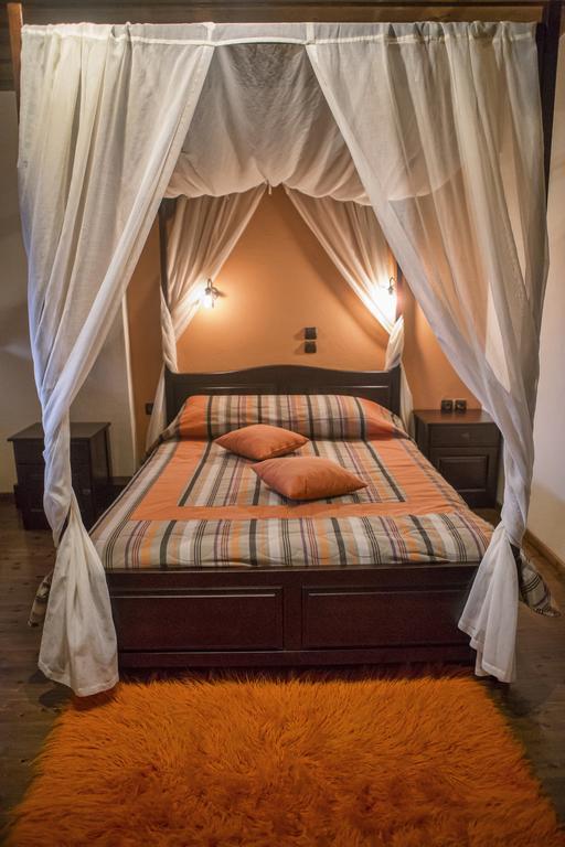 T'Asprolithia Villa Kalyvia Fylaktis Bilik gambar