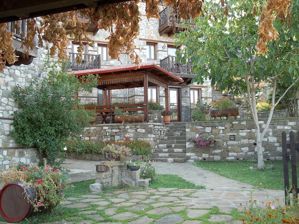 T'Asprolithia Villa Kalyvia Fylaktis Luaran gambar